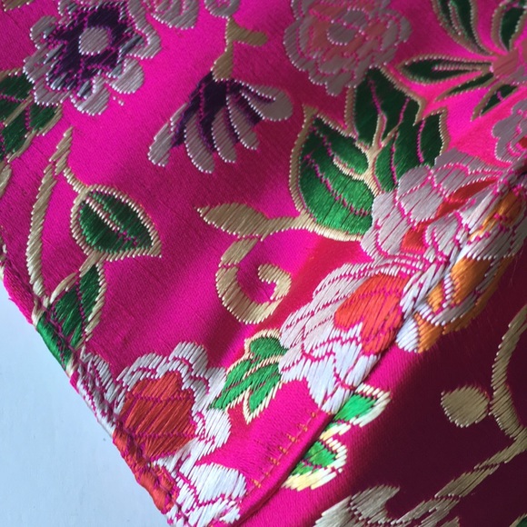 NWT Free People Pink 100% Silk Floral Face Mask - Picture 4 of 4